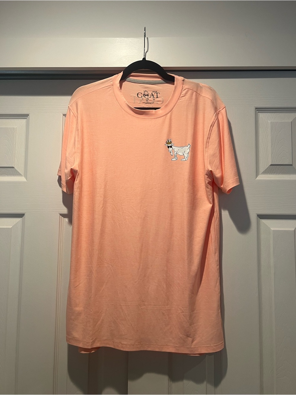 GOAT Women's Short Sleeve Tee in Peach